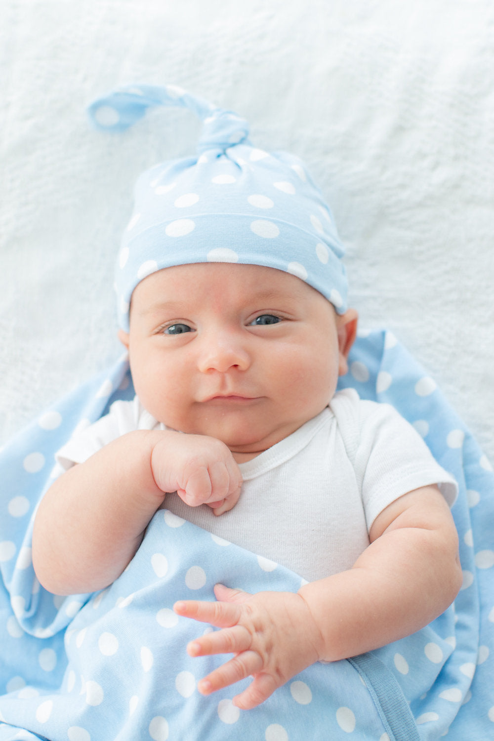 Nicole Swaddle Blanket & Newborn Hat Set