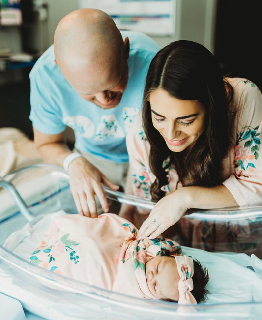 Nina Robe & Newborn Swaddle Blanket Set & Light Blue Dad T-Shirt