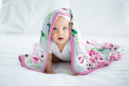 Olivia Swaddle Blanket & Newborn Hat Set