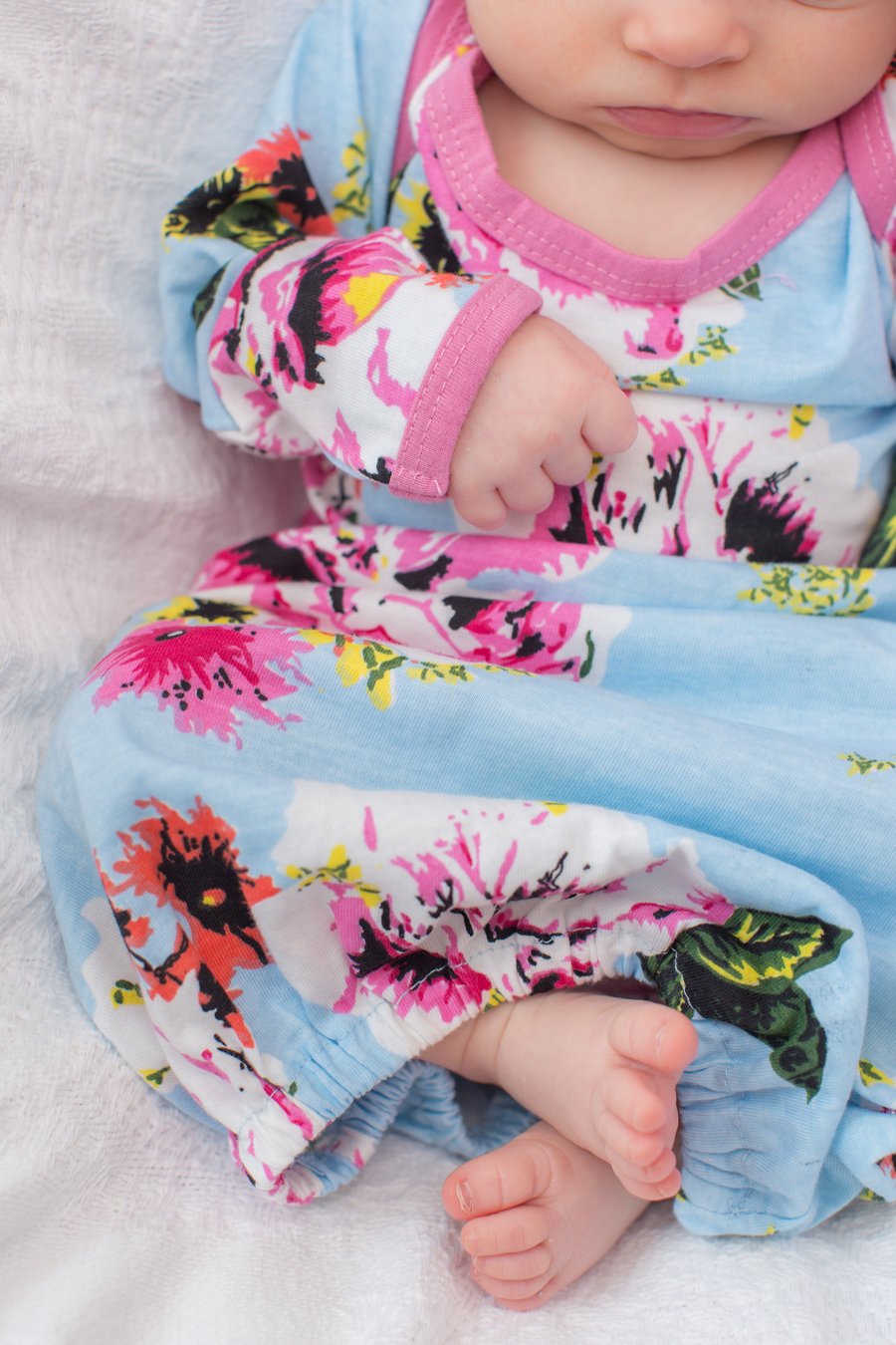 Isla Pregnancy/Postpartum Robe & Matching Baby Gown & Hat Set