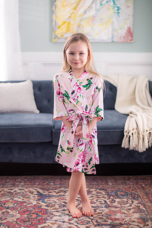 Big sister formal robe. Matches the mommy and me collection. Makes a beautiful baby shower gift for the big sister
