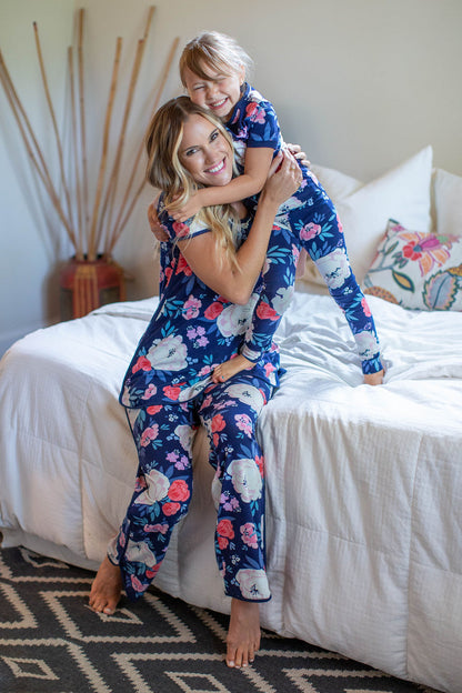 Annabelle Mommy & Daughter Pajamas & Newborn Swaddle Blanket Set