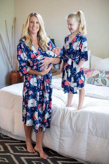 Annabelle Big Sister & Mommy Pregnancy/Postpartum Robe & Swaddle Blanket Set
