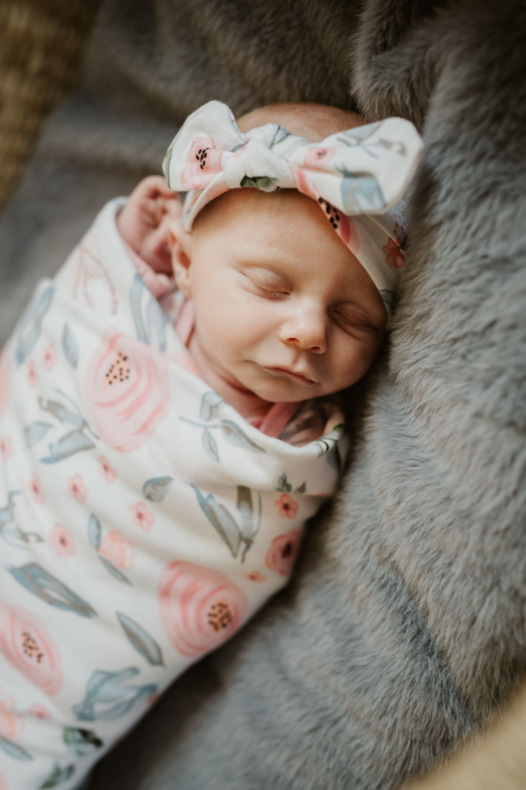 Ivy Swaddle Blanket & Newborn Headband Set