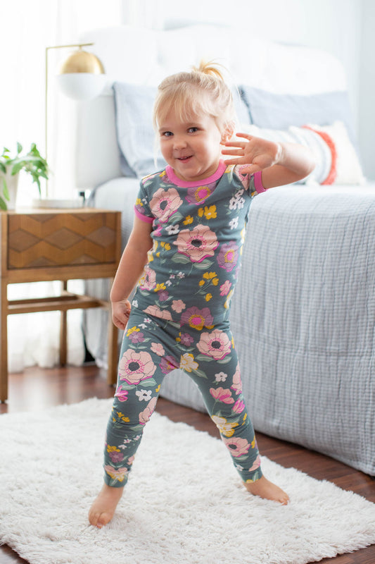  cozy and stylish. match with family,variety of colorful and playful designs