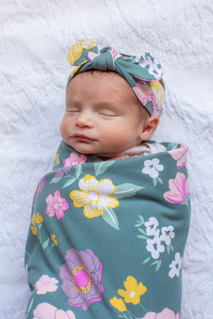 Charlotte Robe & Newborn Swaddle Blanket Set