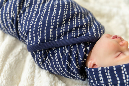 Luna Swaddle Blanket & Newborn Hat Set