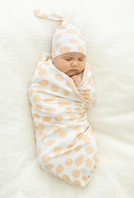 Eden Swaddle Blanket & Newborn Hat Set