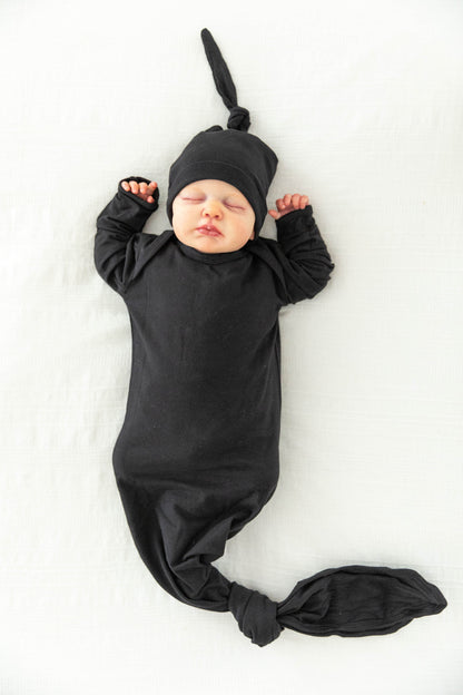 Ivy Robe & Black Knotted Baby Gown Set