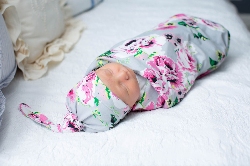 Olivia Mom Pajamas & Big Sister Pajamas & Matching Swaddle Blanket Set