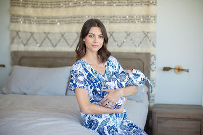 Serra Endless Mama Maternity/Nursing Lounge Dress & Matching Swaddle Blanket Set