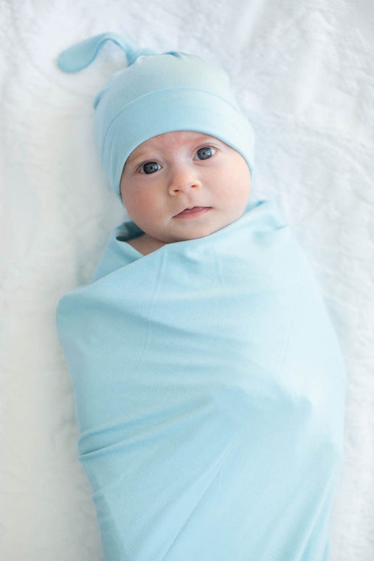 Light Blue Swaddle Blanket & Newborn Hat Set